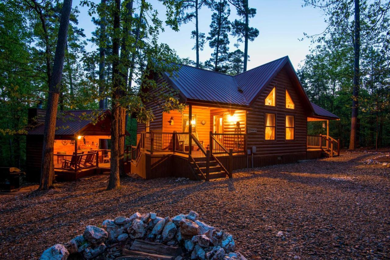 Broken Bow Rental Cabin With Hot Tub And Bar Exteriör bild