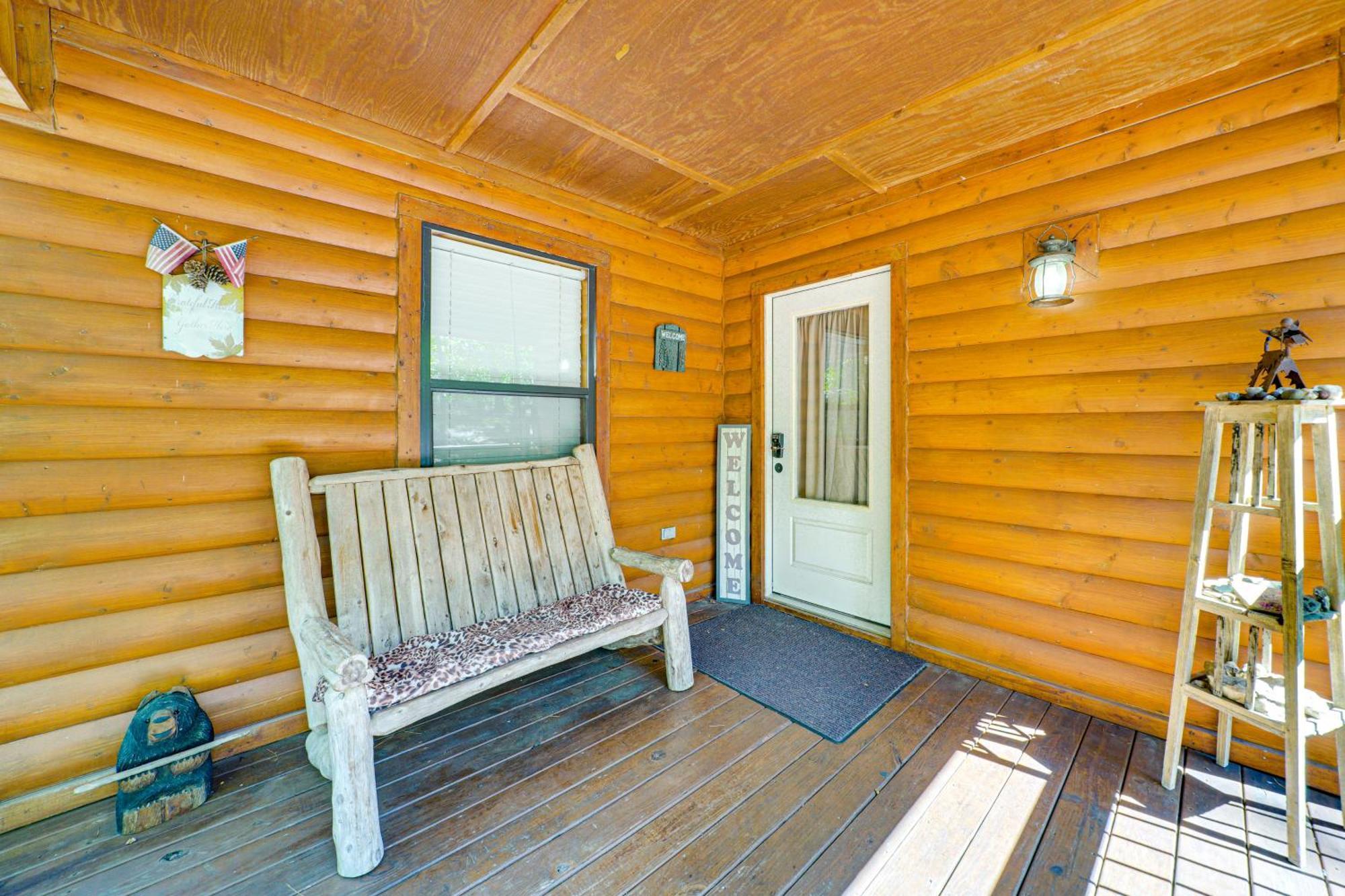 Broken Bow Rental Cabin With Hot Tub And Bar Exteriör bild